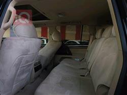 تۆیۆتا لاند کروزەر